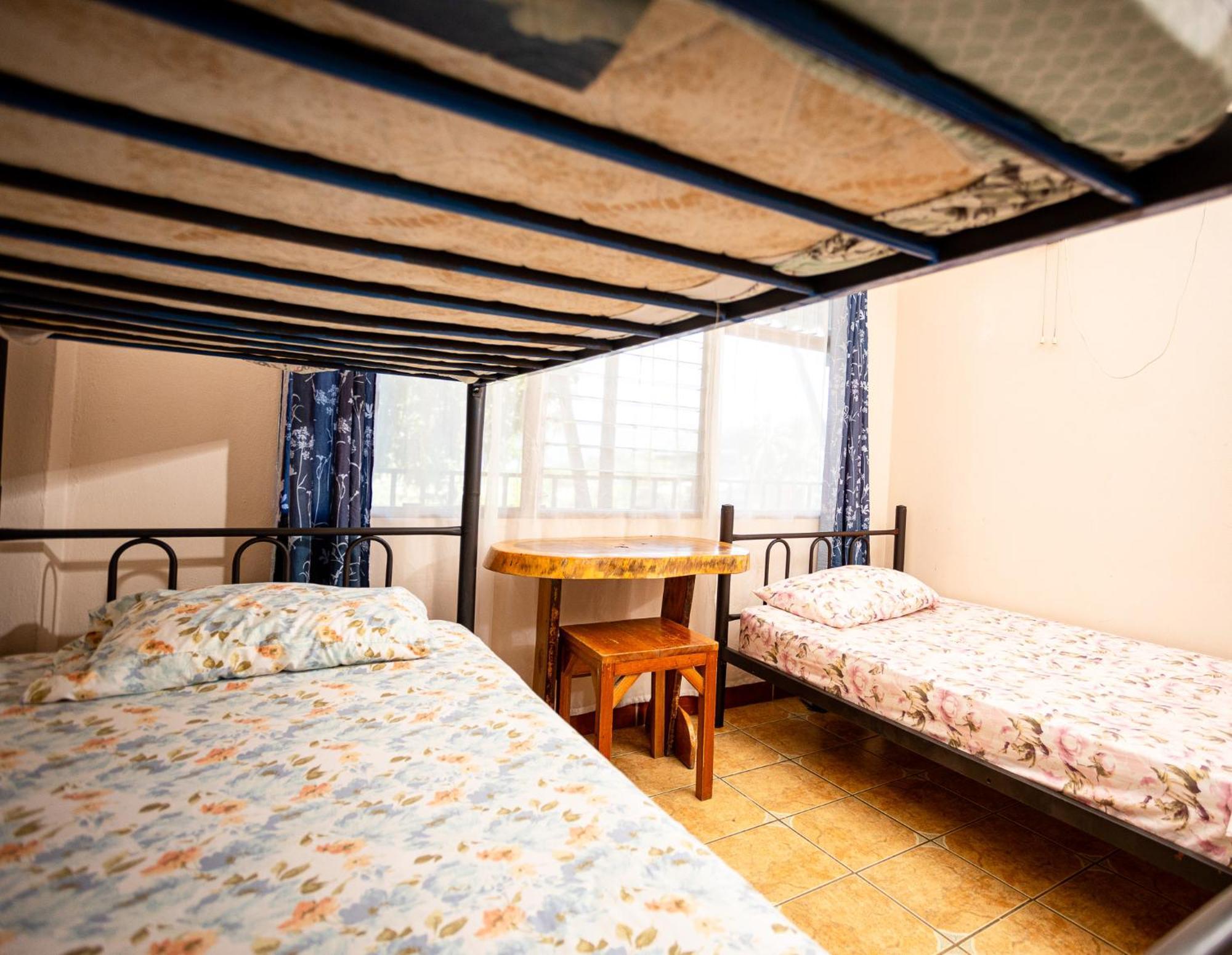 Manuel Antonio Hostel מראה חיצוני תמונה